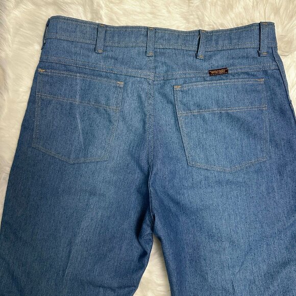 Jean's - Picture 3 of 6